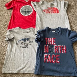 The North Face Boys  t-shirts size M